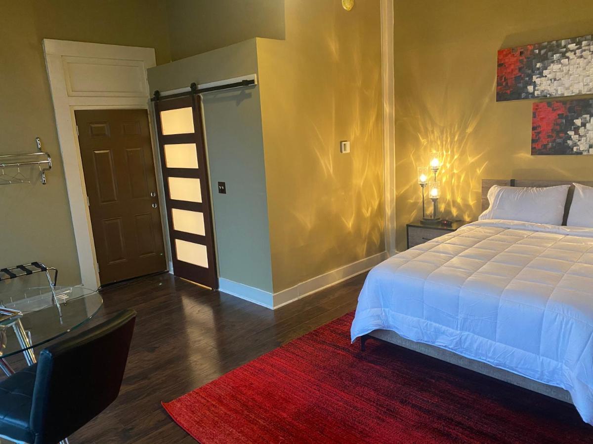 The Skylight Hotel Greenville Exterior photo